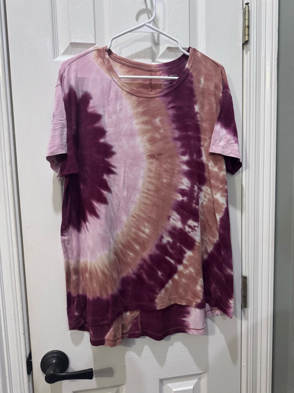 American Eagle Ombre Tee in Mauve, Dusty Pink & Taupe